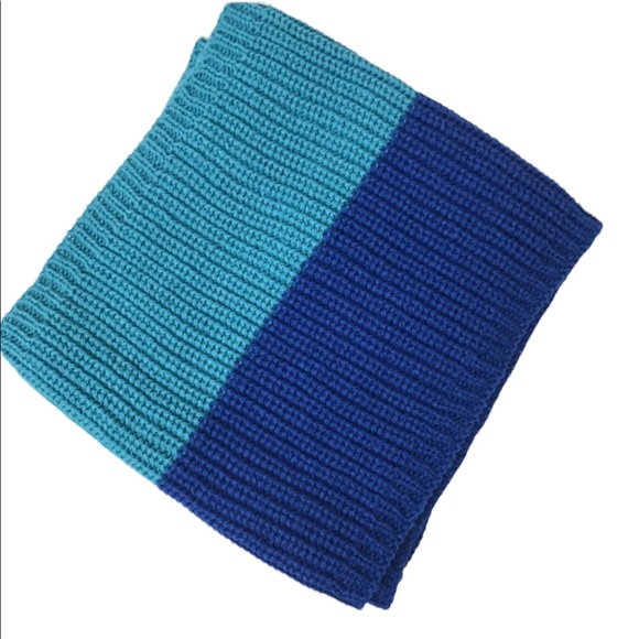 Blue Color Block Knit Sweater Infinity Scarf - Picture 6 of 7
